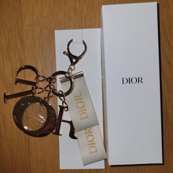DIOR Handbag Charms Accessory - Picture 4 of 7